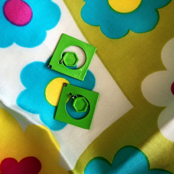 Vintage 60's Pierced Earrings - Picture 5 of 5